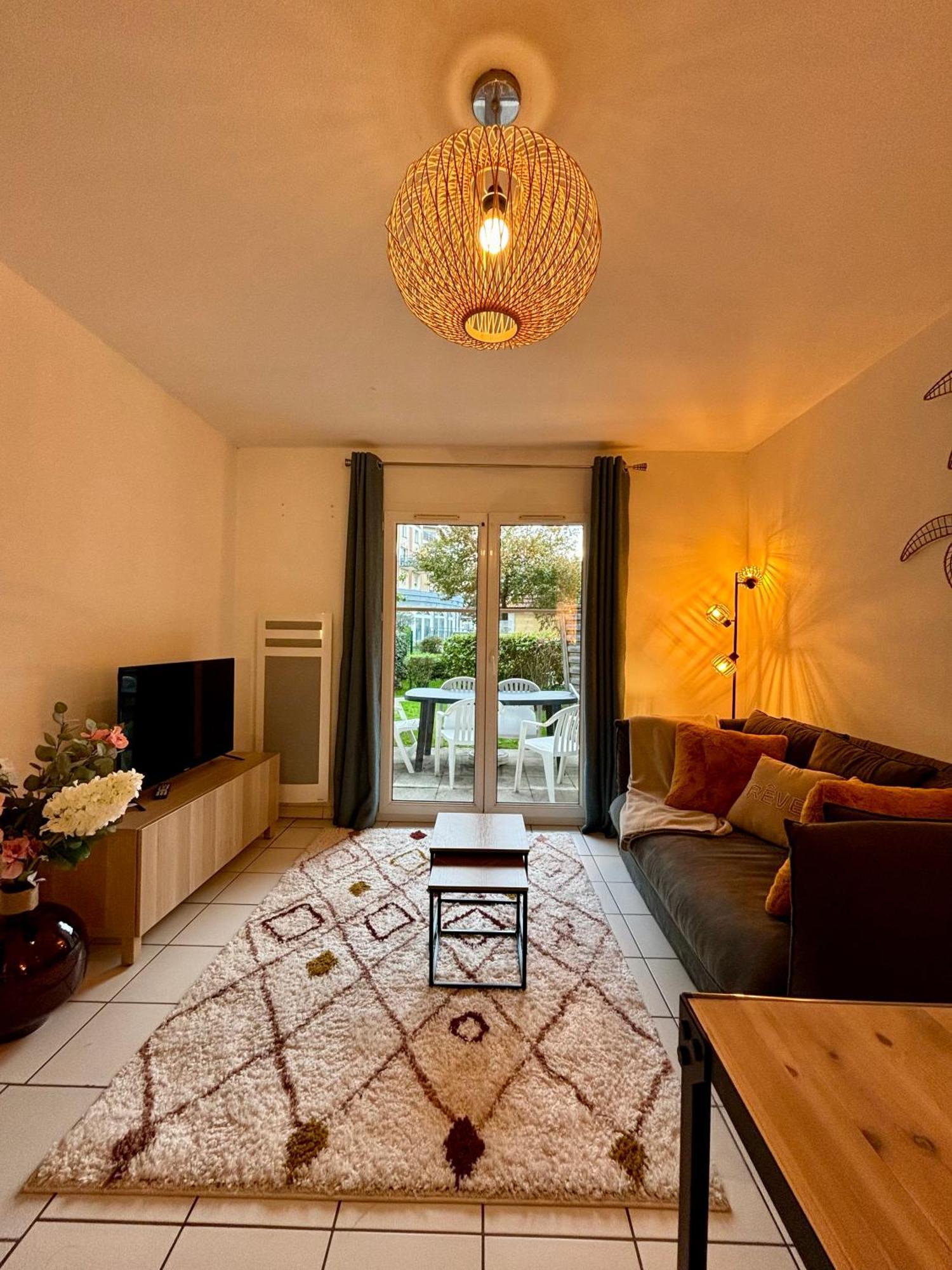 Port-Guillaume, Residence De Vacances Avec Mer & Piscine Dives-sur-Mer Exterior photo